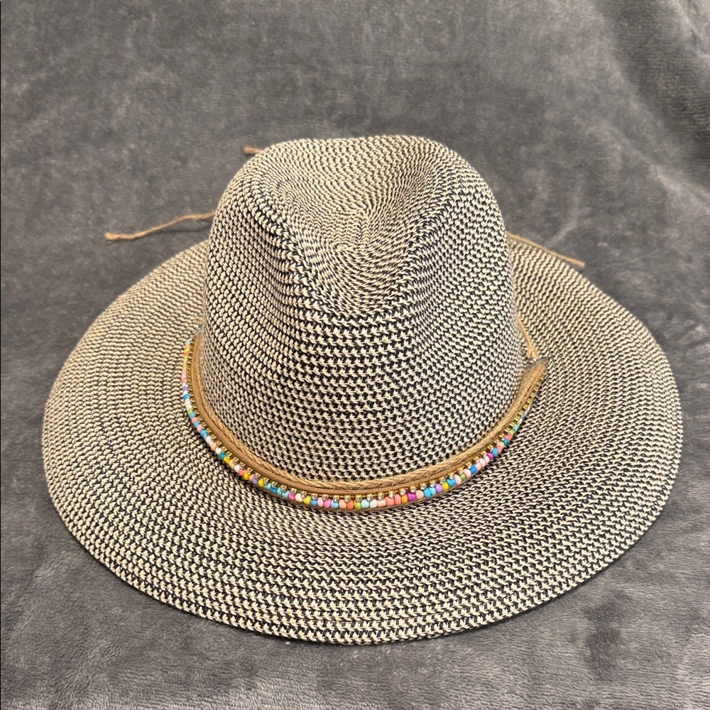 Women's Black & White Woven Straw Fedora with Bead Trim